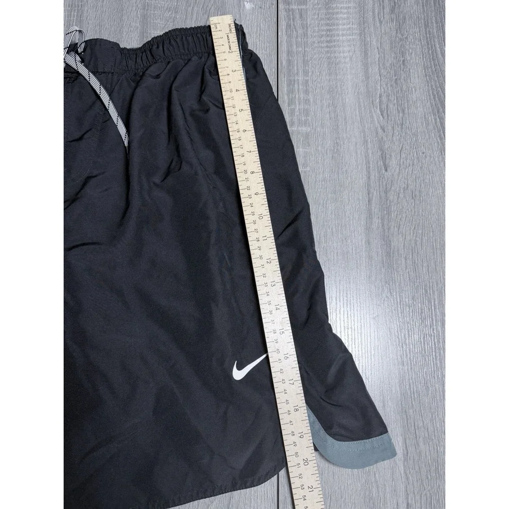 Nike XXL Black Gray Swim Trunks Board Shorts Drawstring‎ Pockets Lined